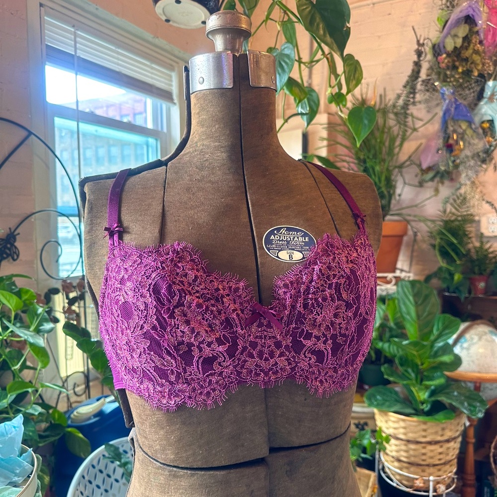 34D Victorias Secret Dream Angels Bra Without Padding NWOT